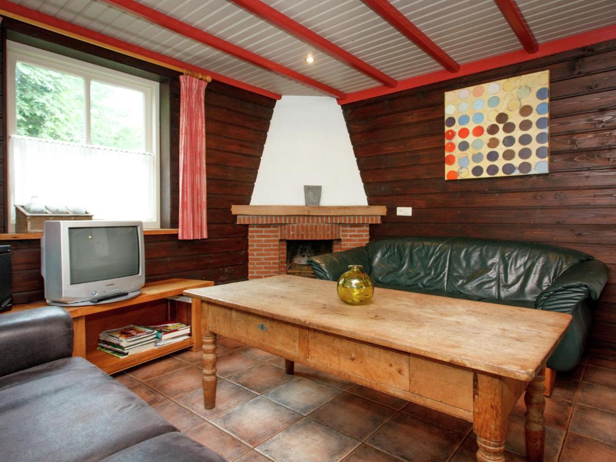 Beautiful Holiday Home In Lage Mierde With Fireplace 外观 照片