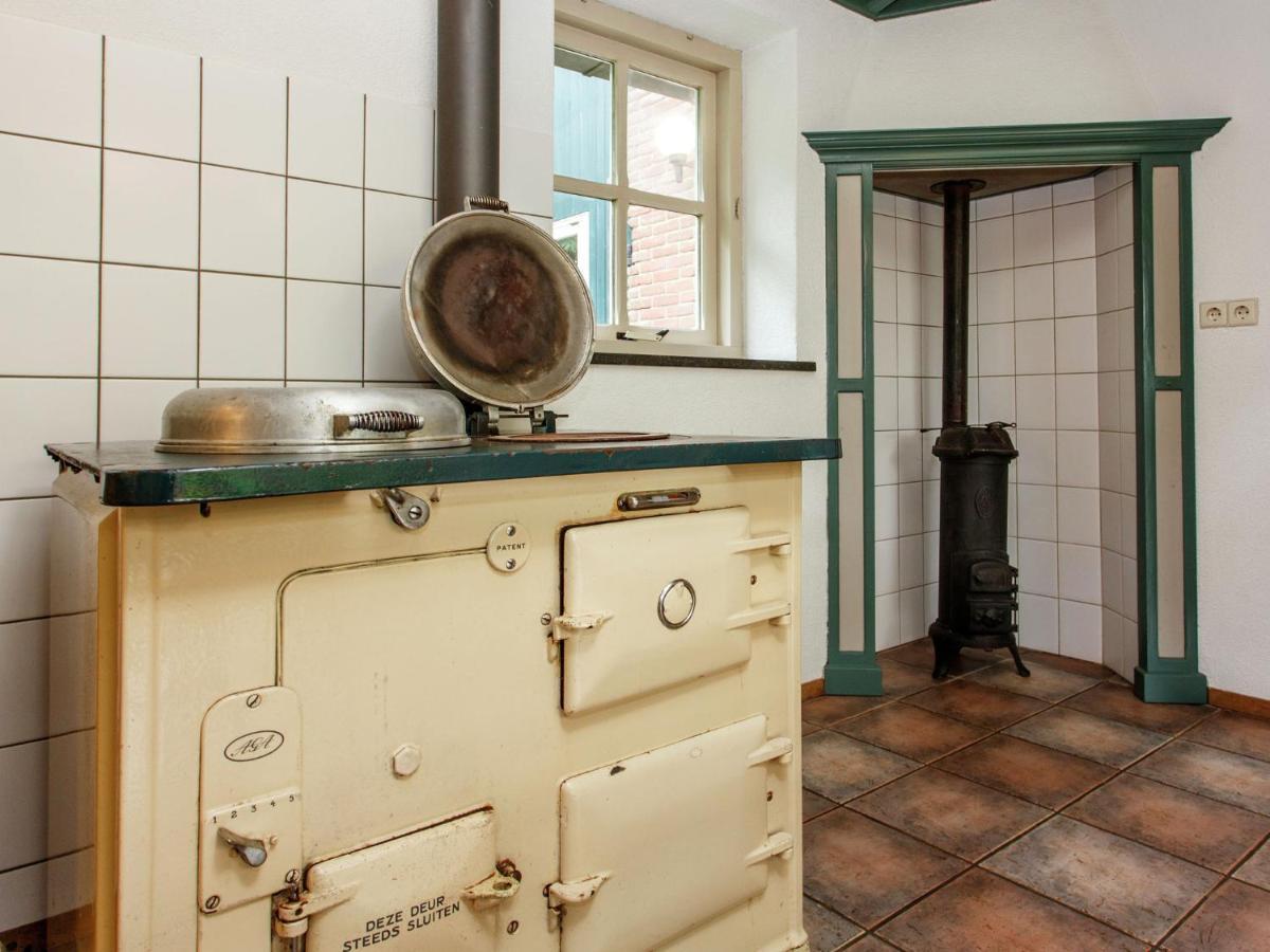 Beautiful Holiday Home In Lage Mierde With Fireplace 外观 照片
