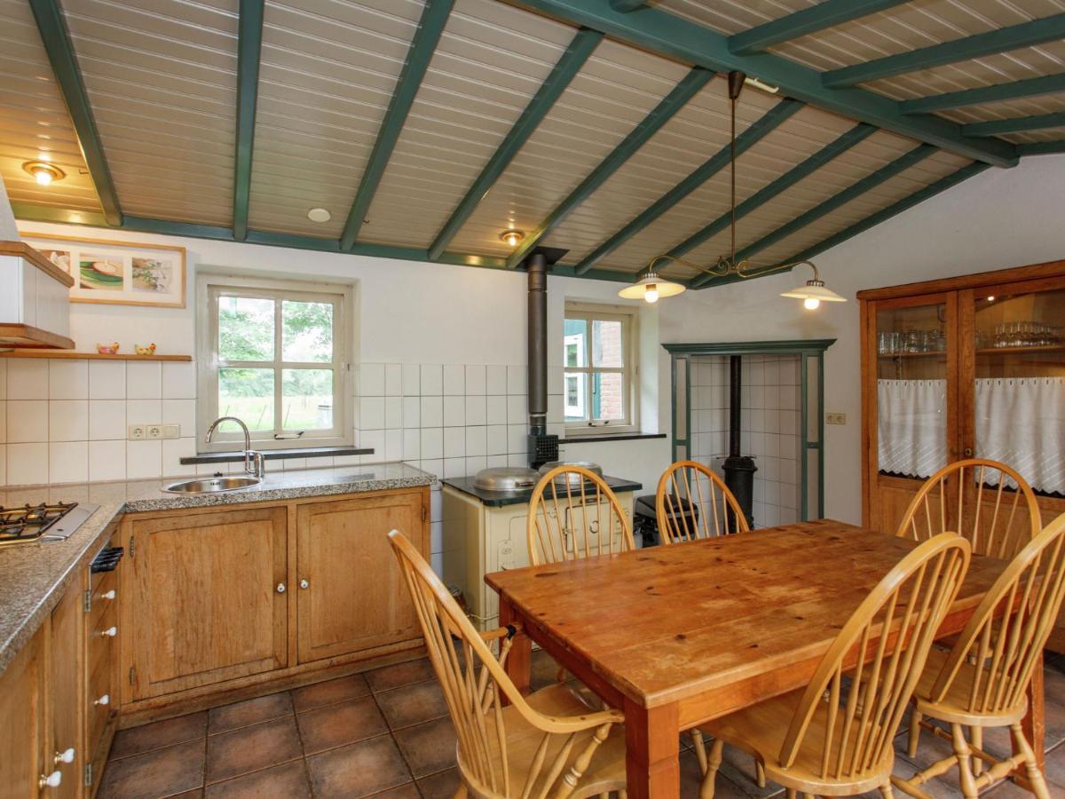 Beautiful Holiday Home In Lage Mierde With Fireplace 外观 照片