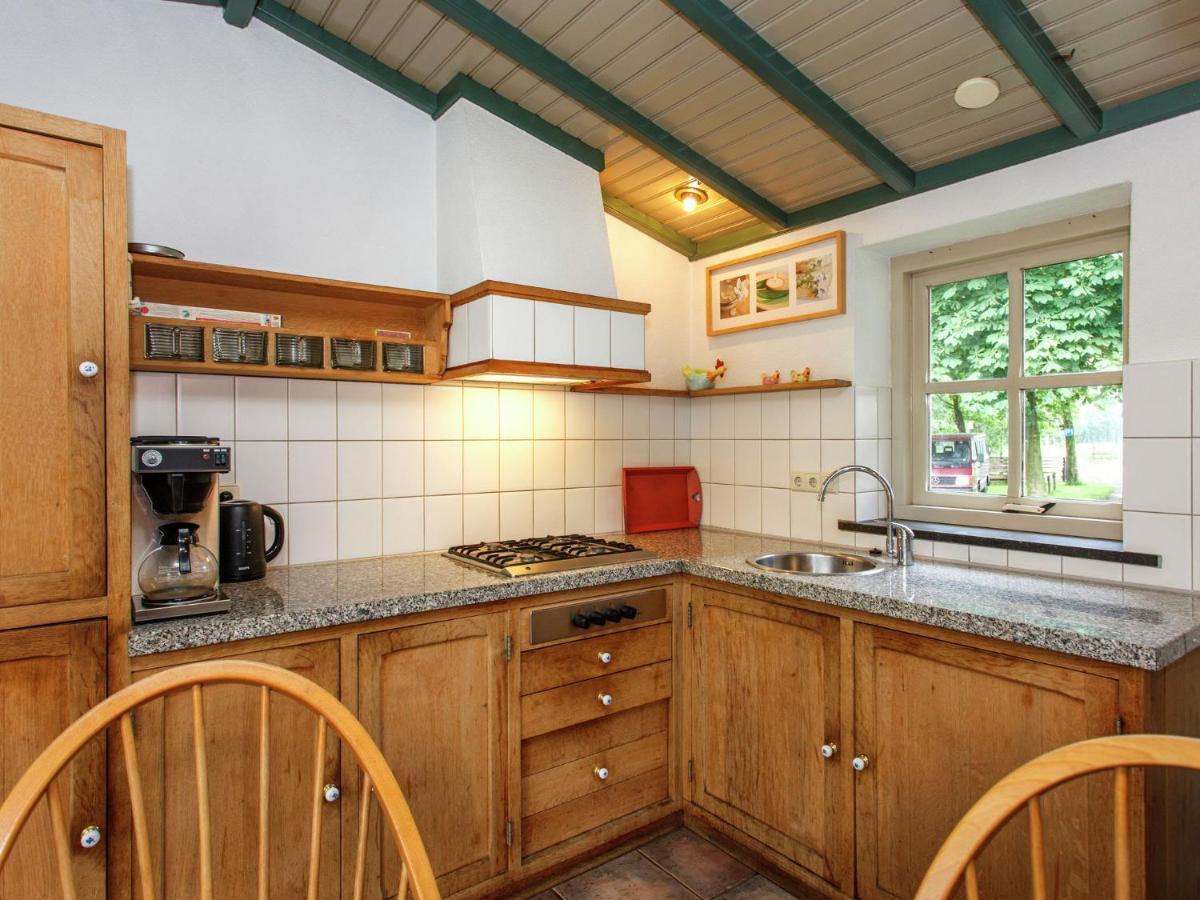 Beautiful Holiday Home In Lage Mierde With Fireplace 外观 照片